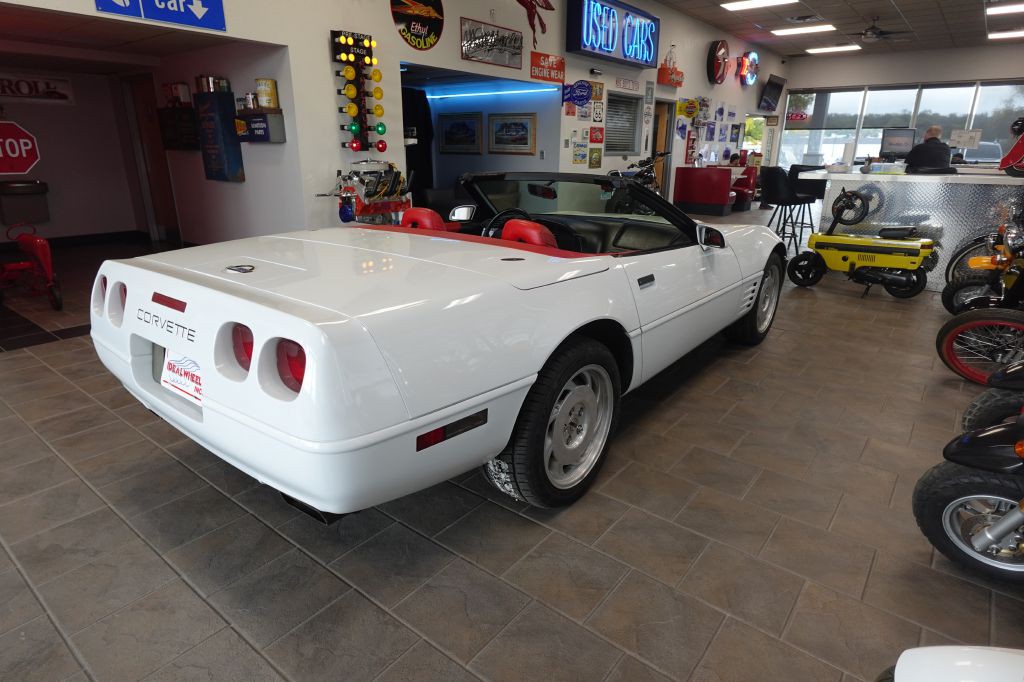 1994 Chevrolet Corvette Image 5