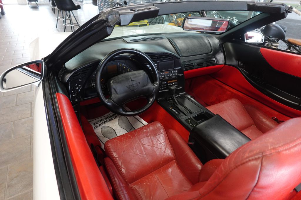 1994 Chevrolet Corvette Image 8