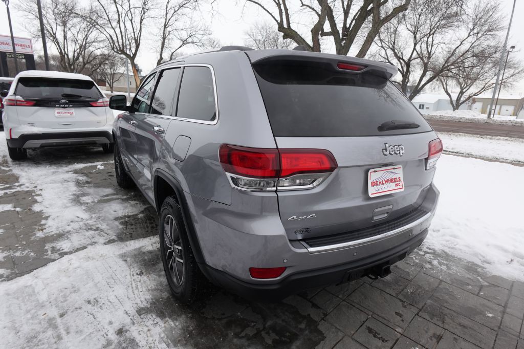 2020 Jeep Grand Cherokee Image 4