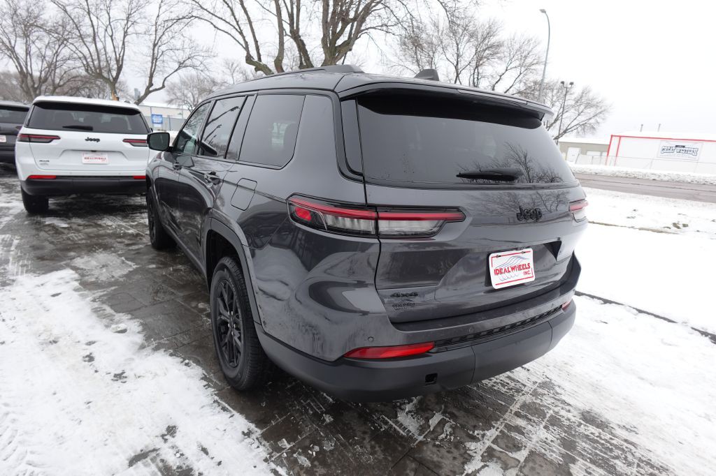 2024 Jeep Grand Cherokee Image 4