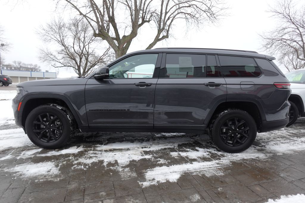 2024 Jeep Grand Cherokee Image 5