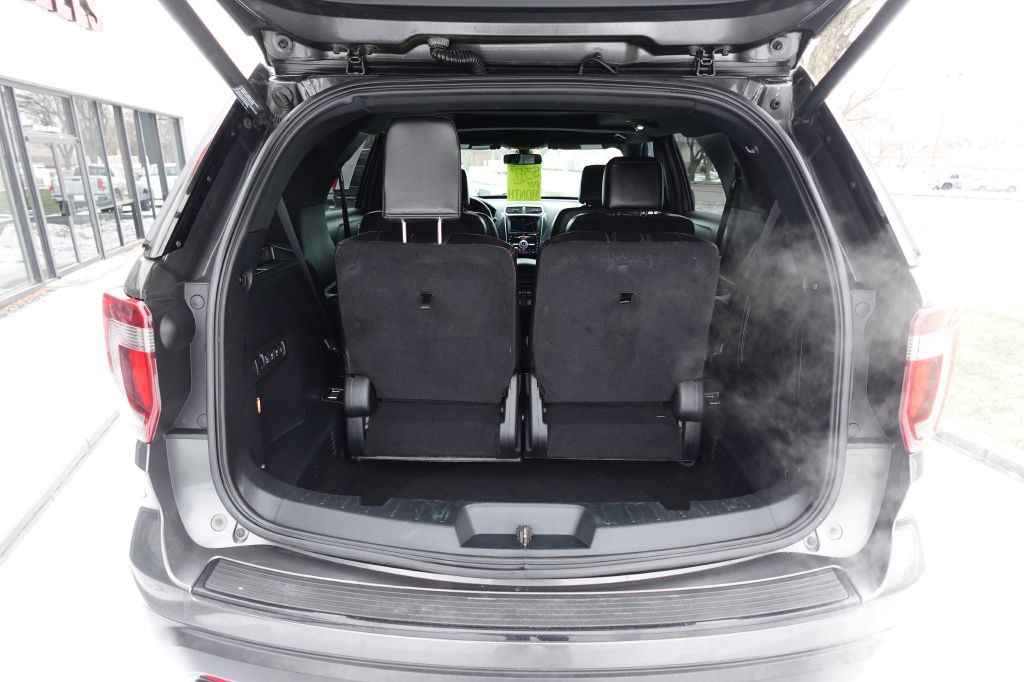 2018 Ford Explorer Image 12