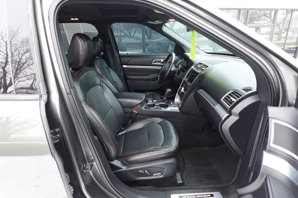 2018 Ford Explorer Image 15