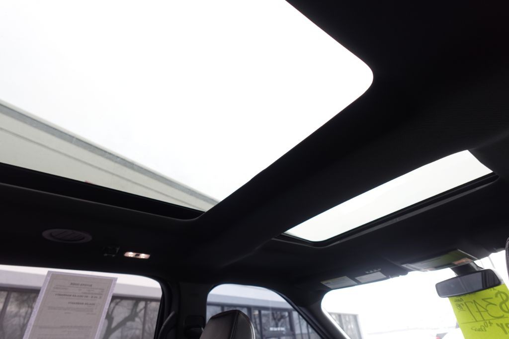 2018 Ford Explorer Image 16