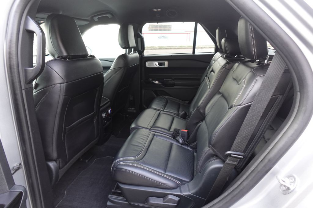 2021 Ford Explorer Image 10