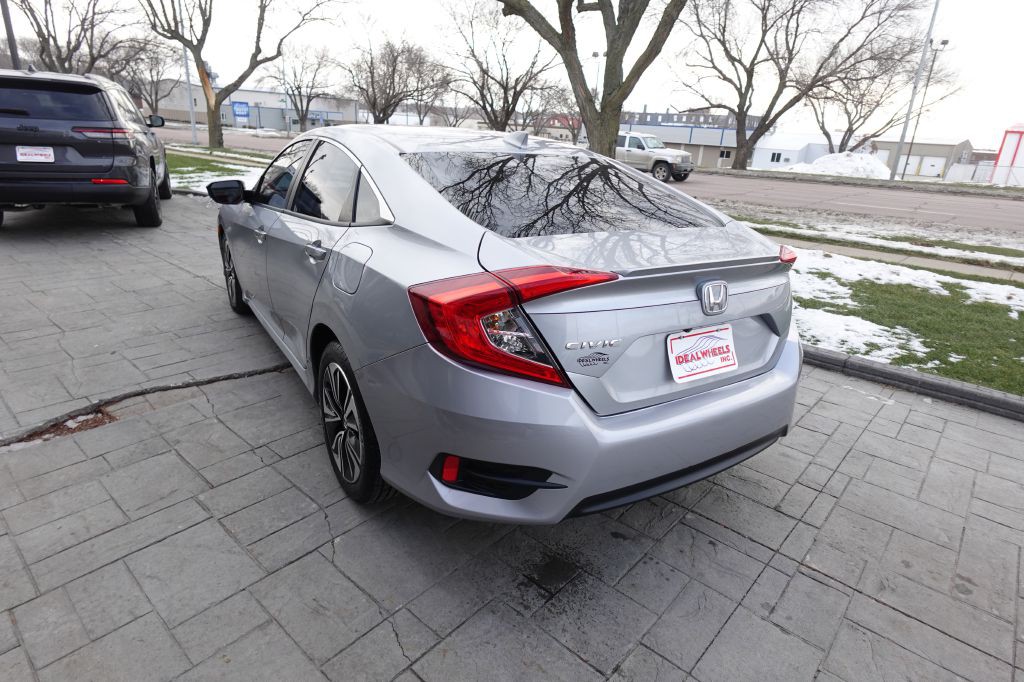 2016 Honda Civic Image 4