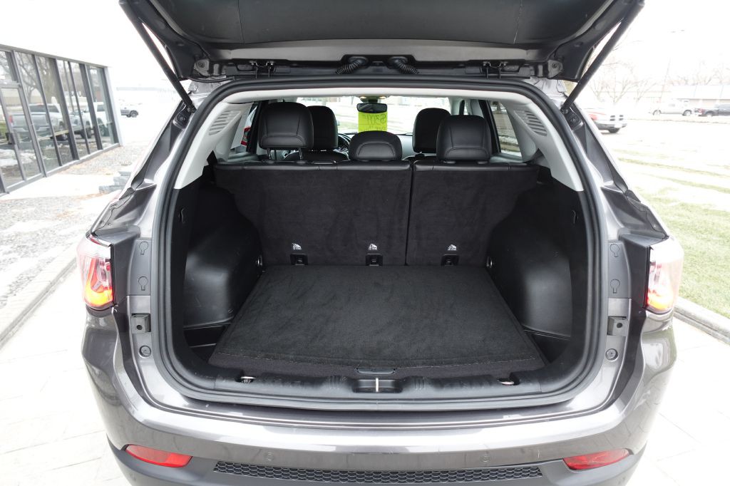 2018 Jeep Compass Image 11