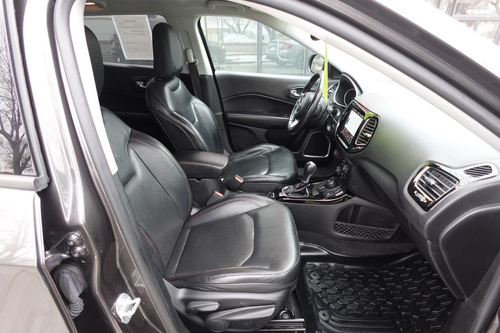 2018 Jeep Compass Image 13
