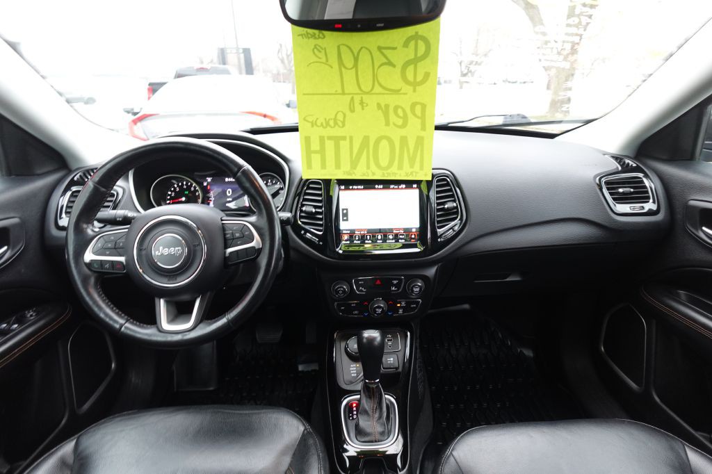 2018 Jeep Compass Image 15