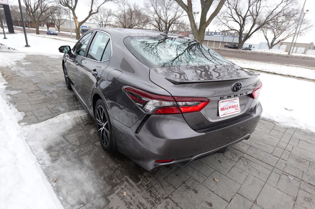 2024 Toyota Camry Image 4