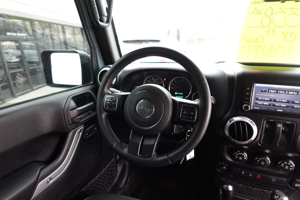 2015 Jeep Wrangler Image 14