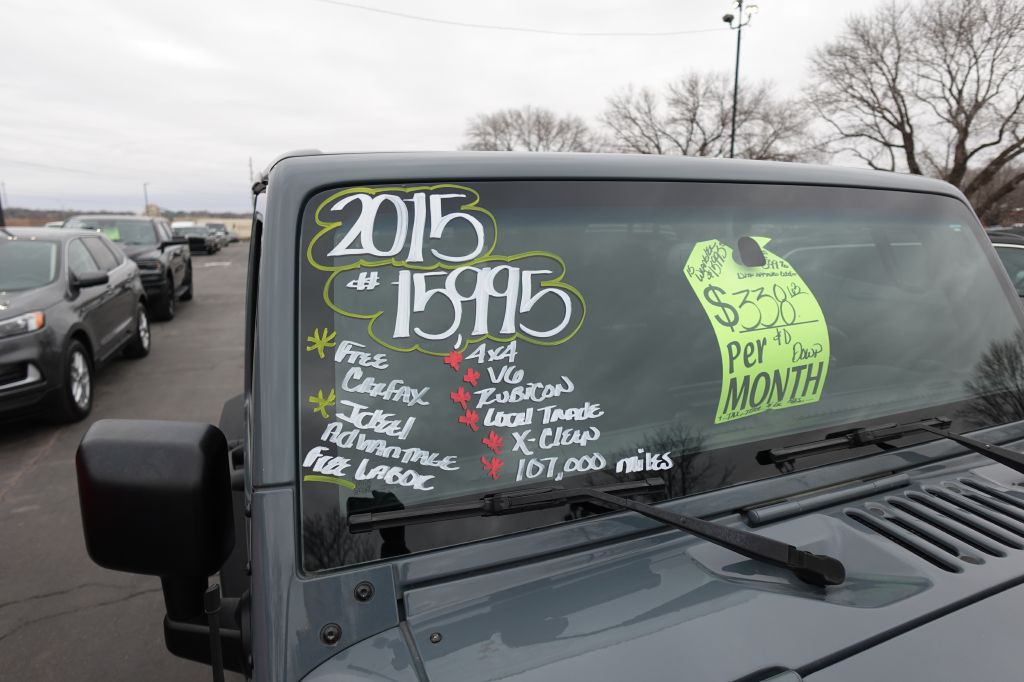 2015 Jeep Wrangler Image 18