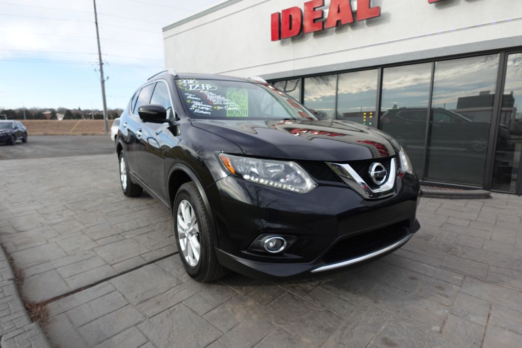2016 Nissan Rogue Image 8