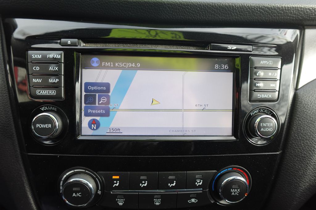 2016 Nissan Rogue Image 20