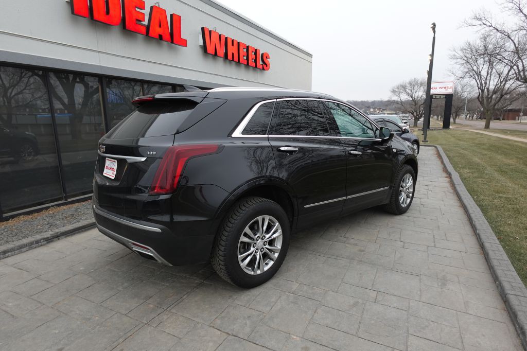 2021 Cadillac XT5 Image 3