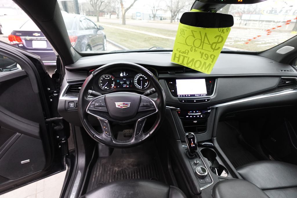 2021 Cadillac XT5 Image 16