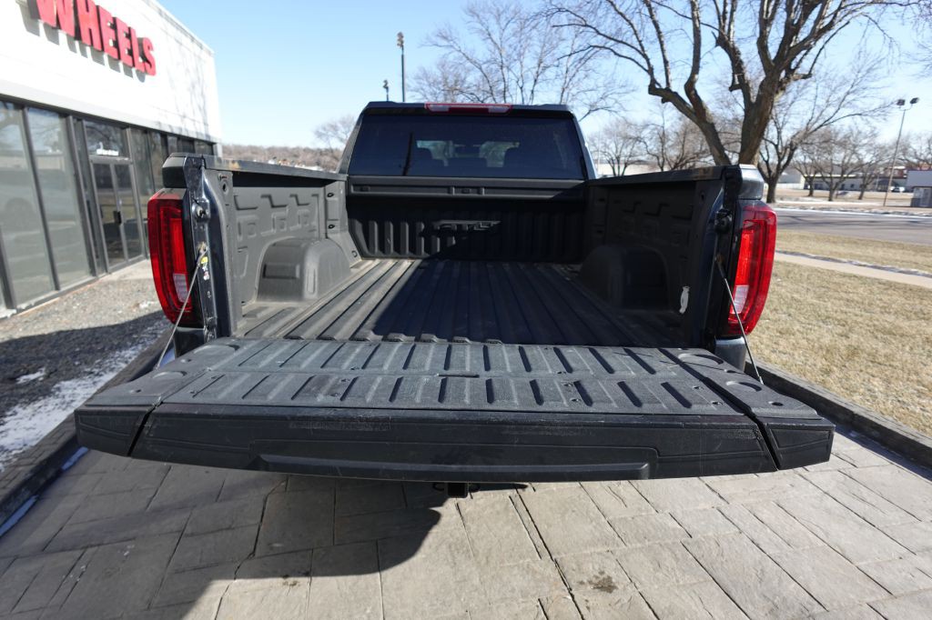2021 GMC Sierra Image 11