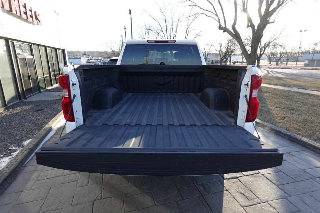 2020 Chevrolet Silverado 1500 Image 11