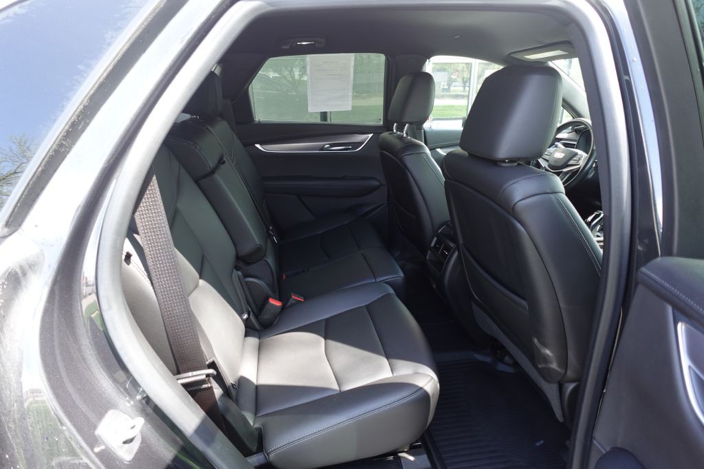 2020 Cadillac XT5 Image 12