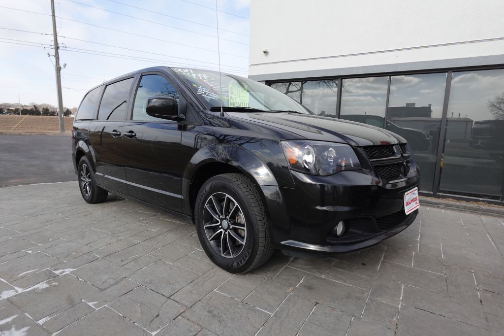 2019 Dodge Grand Caravan Image 2
