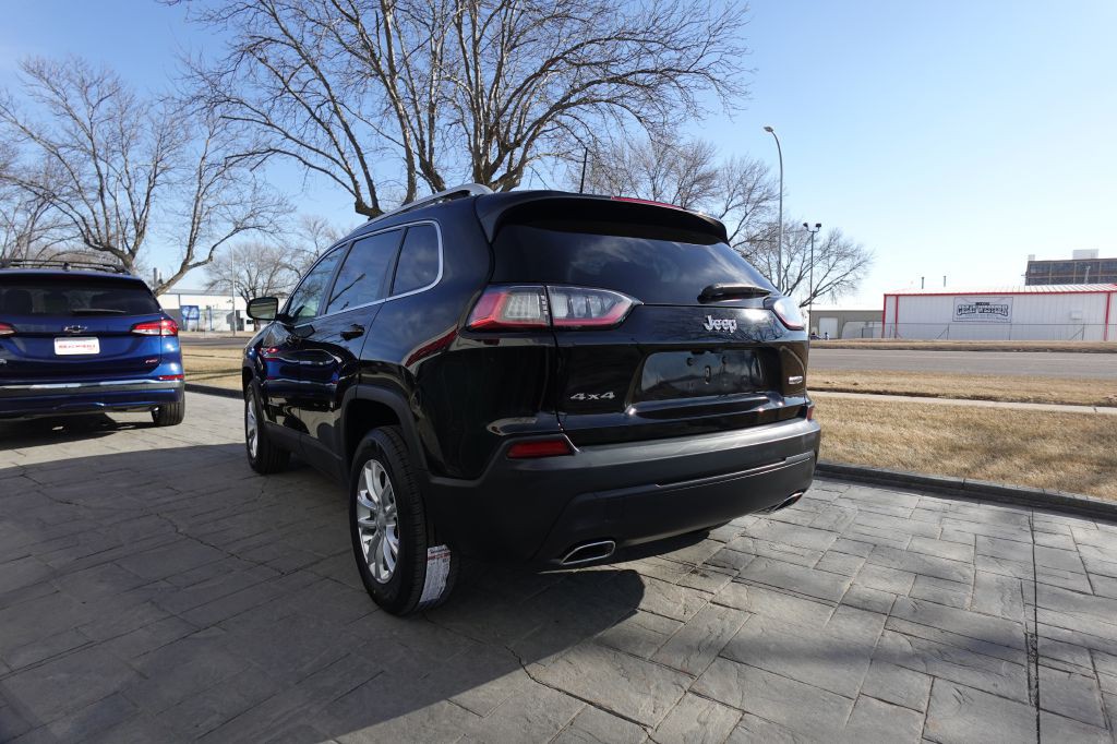 2019 Jeep Cherokee Image 4