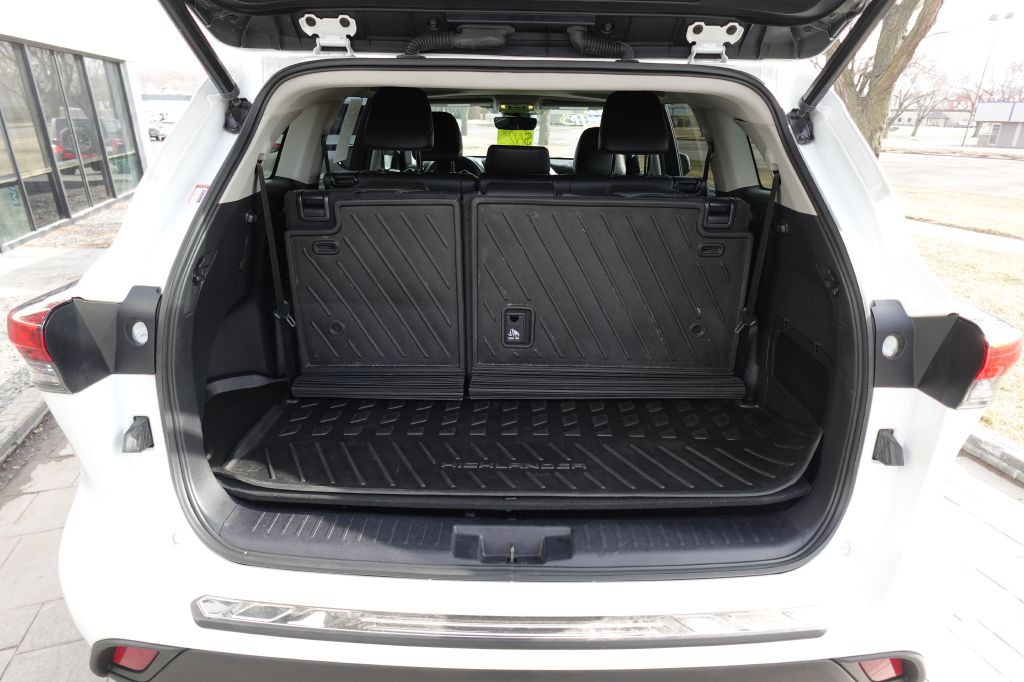 2022 Toyota Highlander Image 12