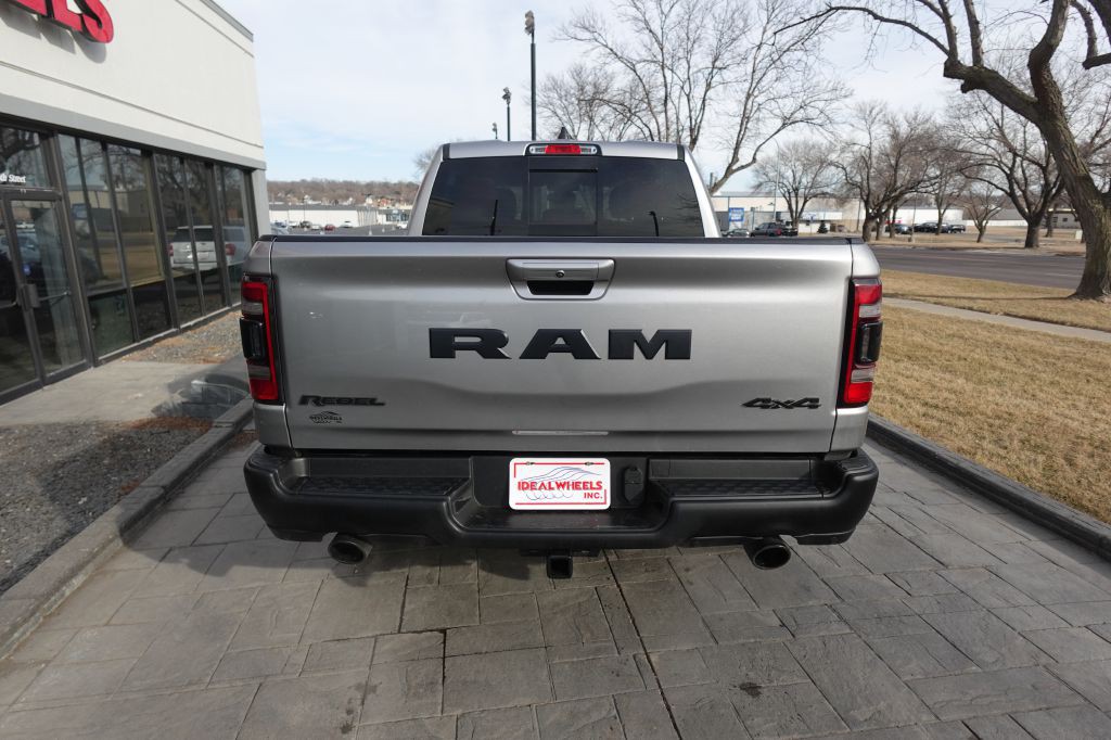 2019 RAM 1500 Image 3