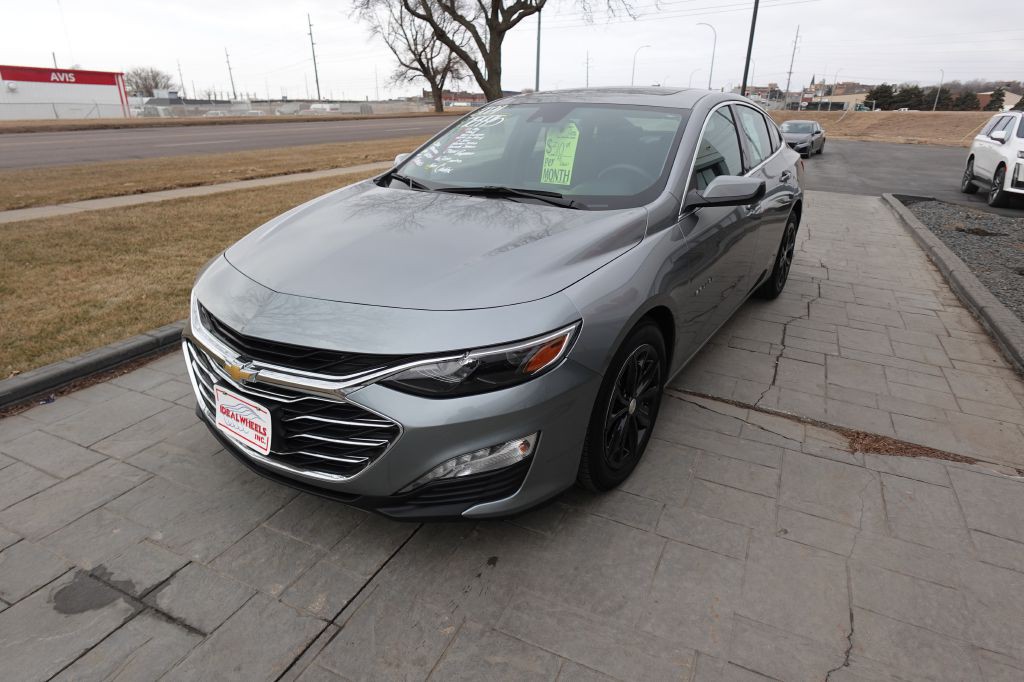 2024 Chevrolet Malibu Image 6