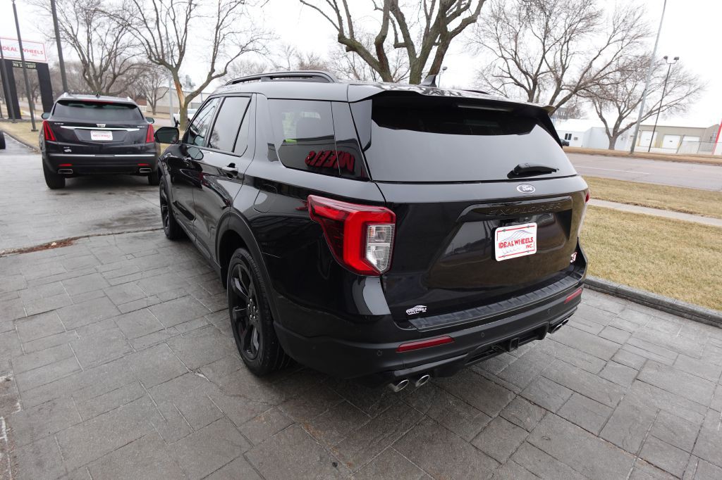 2023 Ford Explorer Image 4