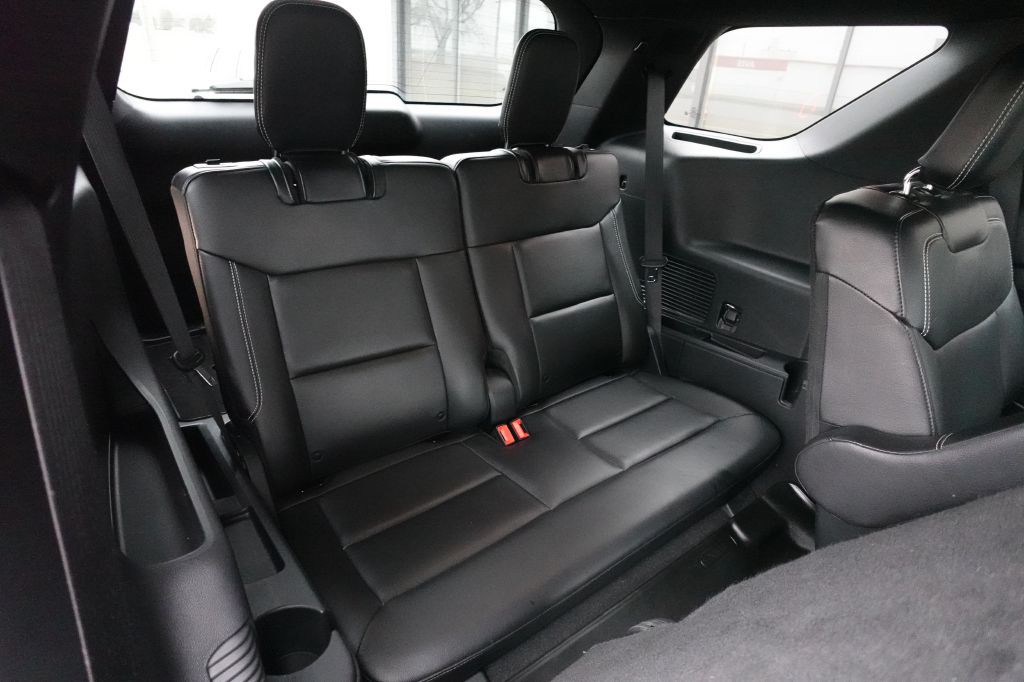 2023 Ford Explorer Image 13