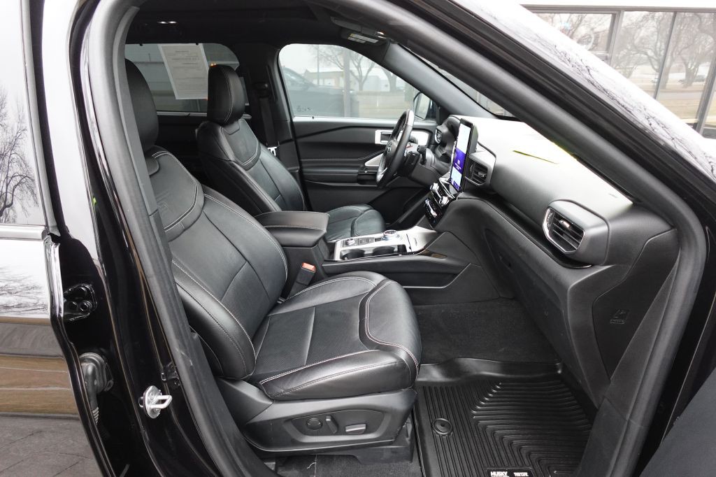 2023 Ford Explorer Image 15