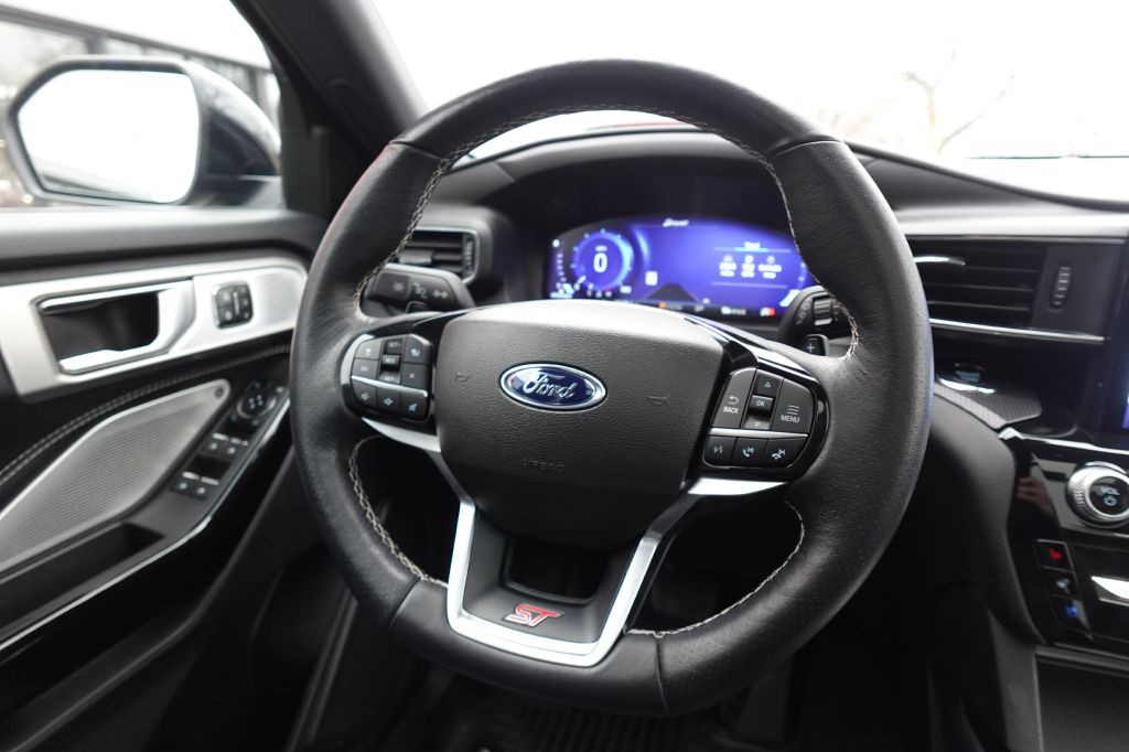 2023 Ford Explorer Image 17