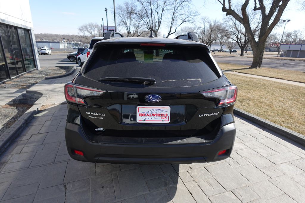 2023 Subaru Outback Image 3