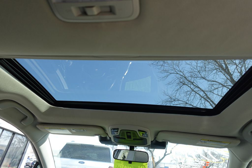 2023 Subaru Outback Image 16