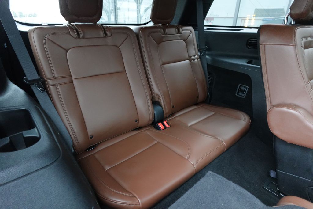 2020 Lincoln Aviator Image 18