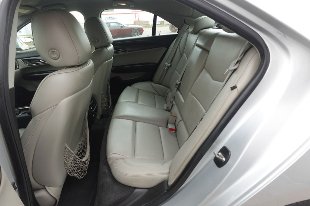 2015 Cadillac ATS Image 11