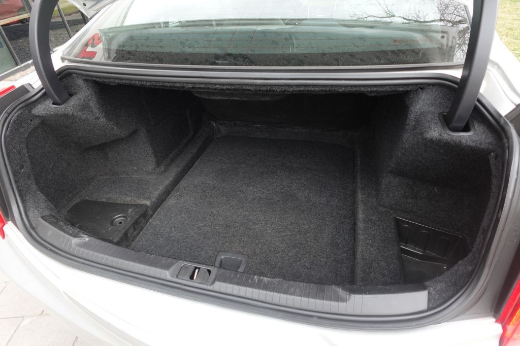 2015 Cadillac ATS Image 16