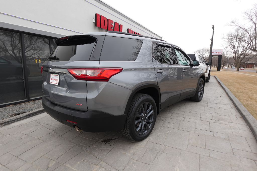 2021 Chevrolet Traverse Image 3