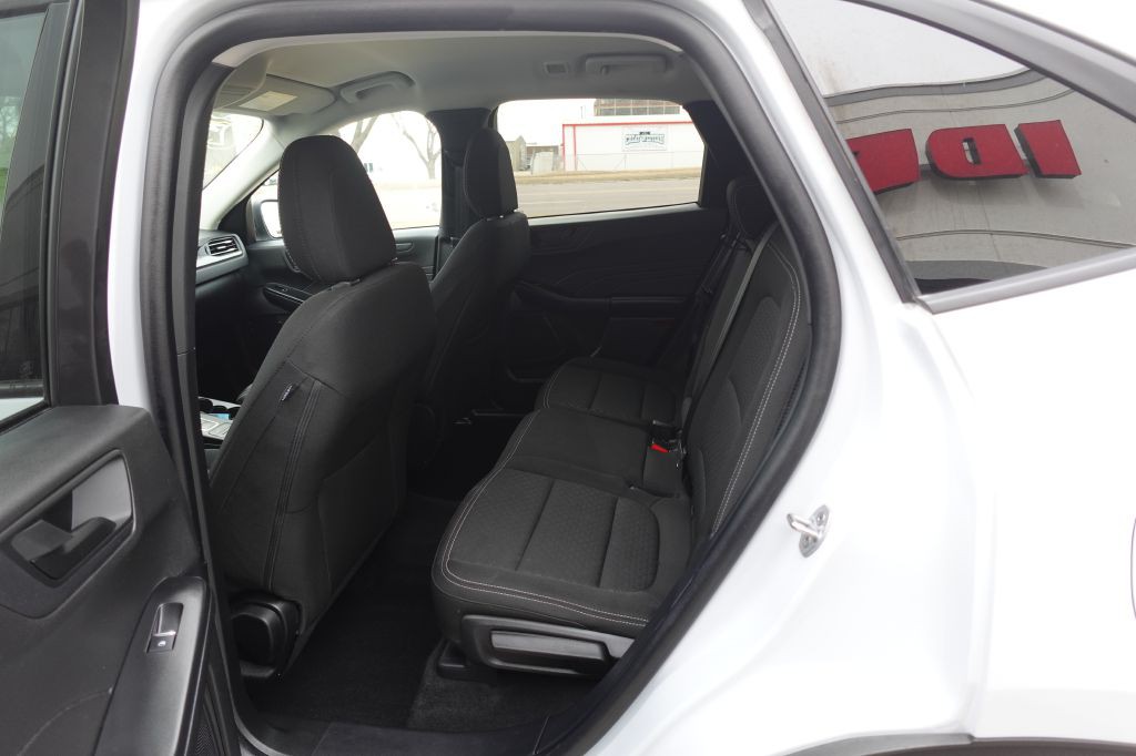 2025 Ford Escape Image 10