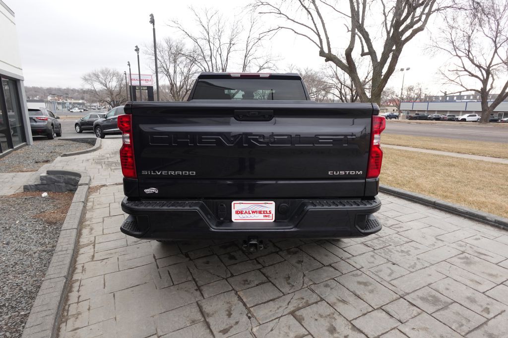 2022 Chevrolet Silverado 1500 Image 4