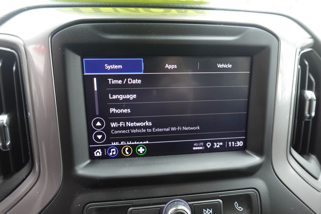 2022 Chevrolet Silverado 1500 Image 11