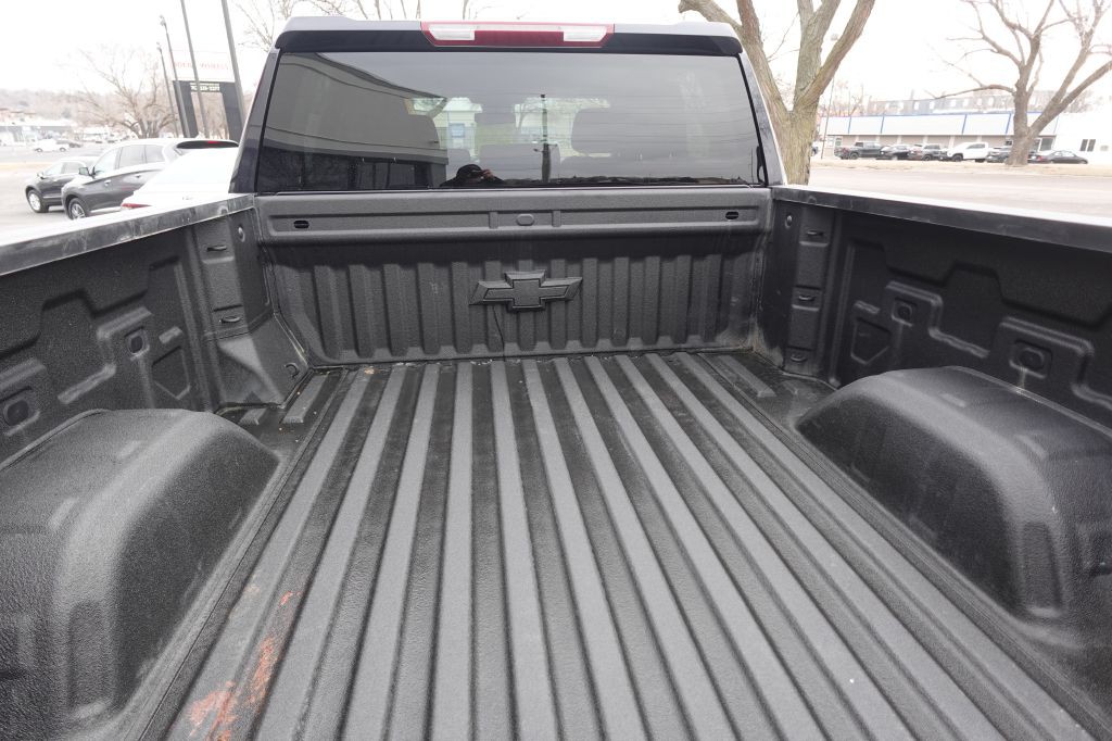 2022 Chevrolet Silverado 1500 Image 17