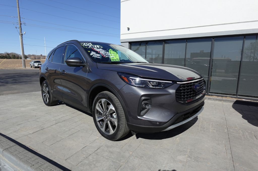 2024 Ford Escape Image 2