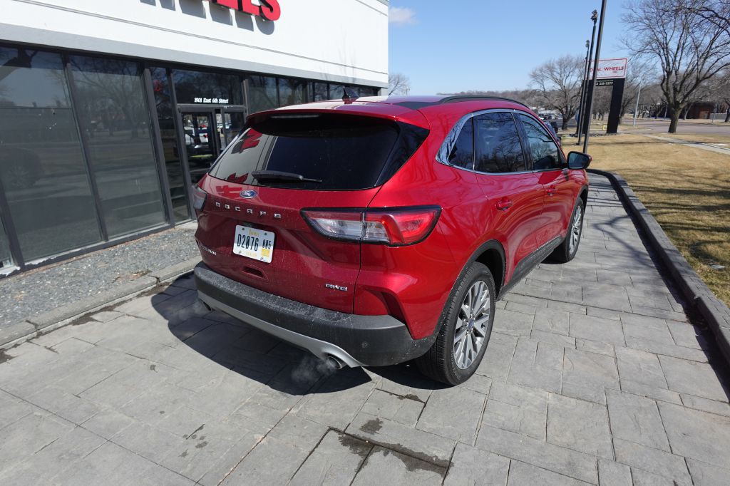 2022 Ford Escape Image 2