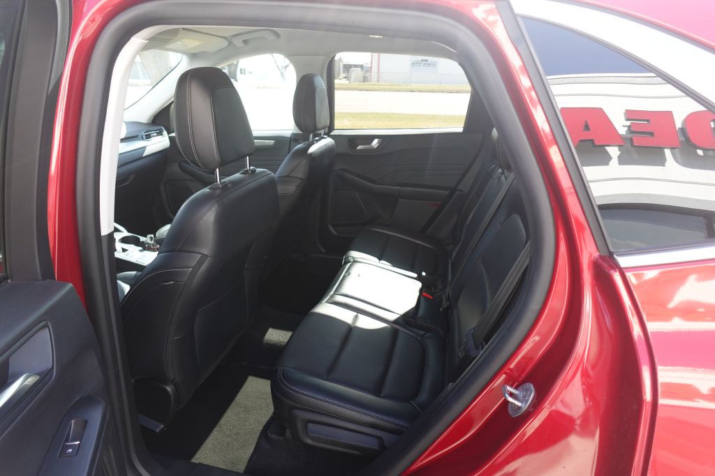 2022 Ford Escape Image 10