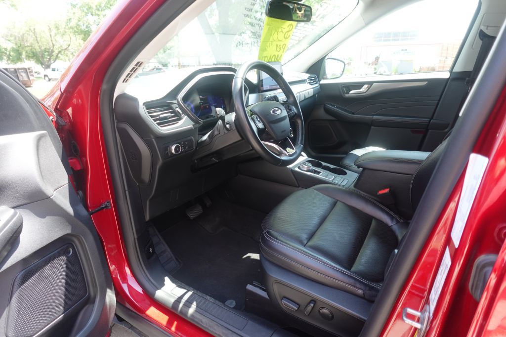 2022 Ford Escape Image 9
