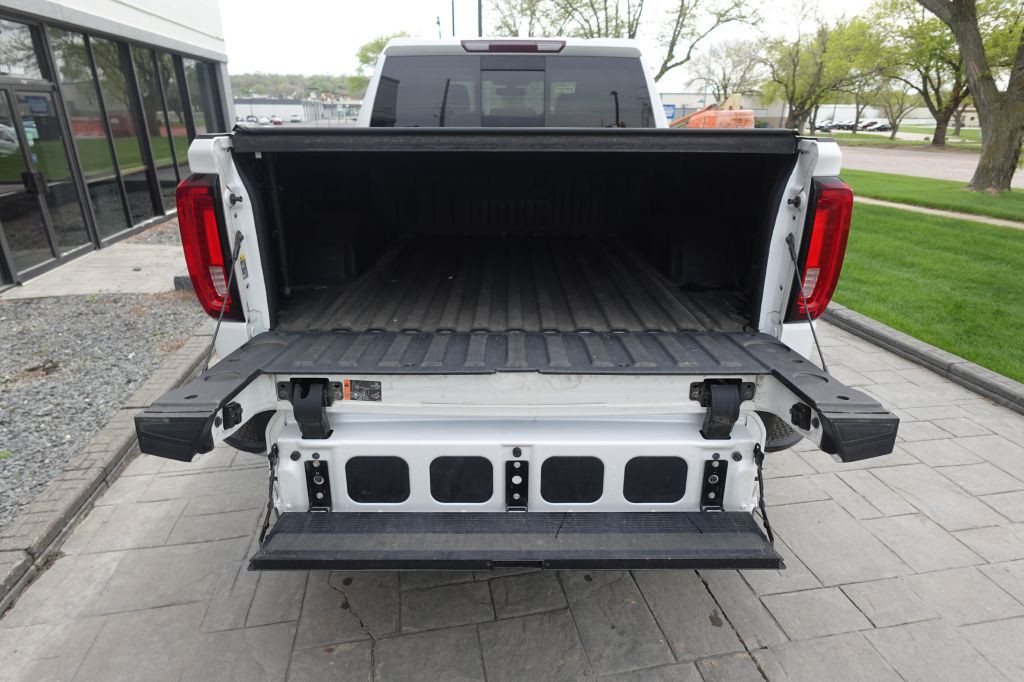 2019 GMC Sierra Image 13