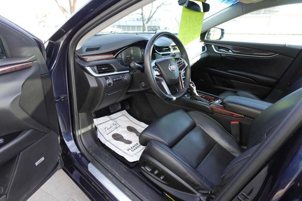 2014 Cadillac XTS Image 10