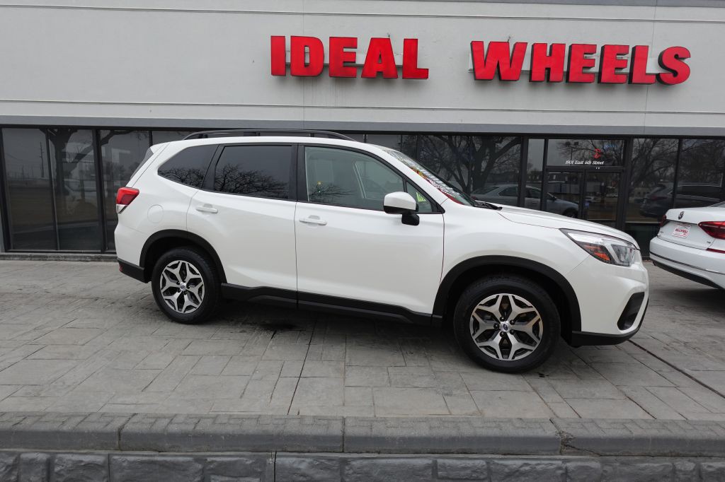 2021 Subaru Forester Image 1