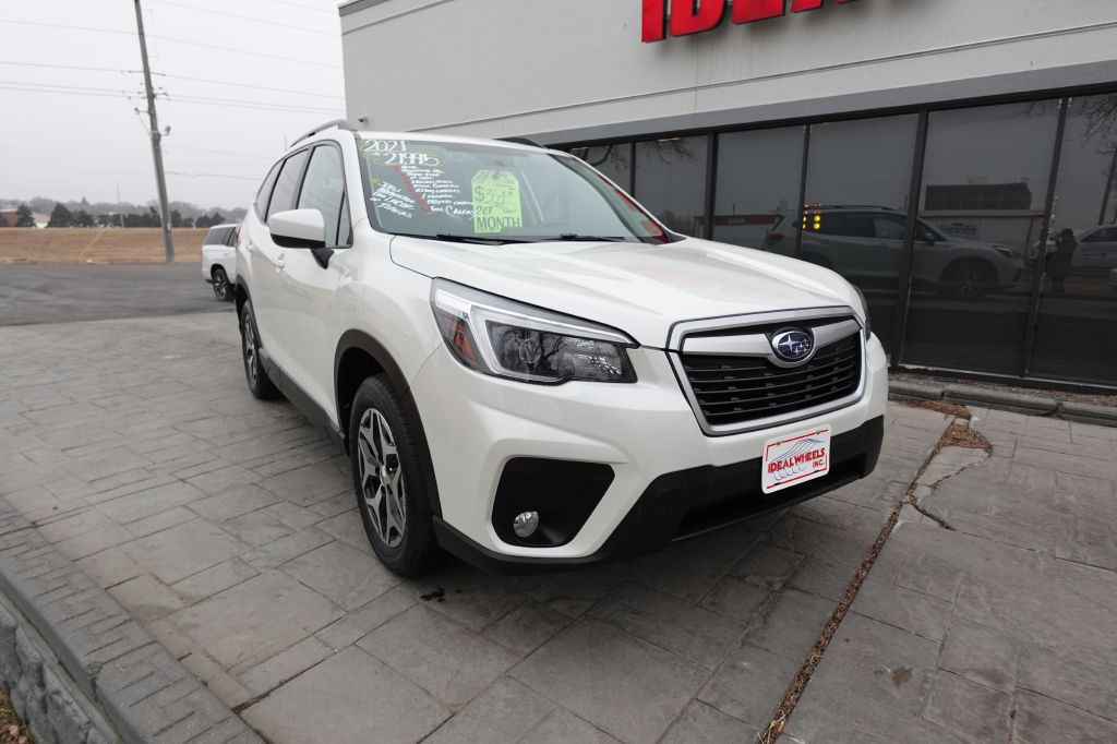 2021 Subaru Forester Image 8